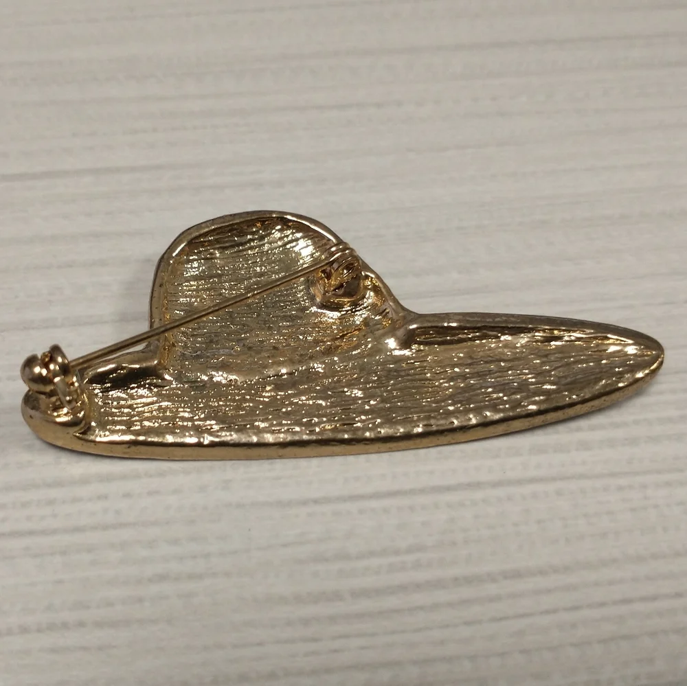 Red Hat Society Retro Hat Shaped‎ Enamel Gold Plates Brooch Vintage Jewelry Pin